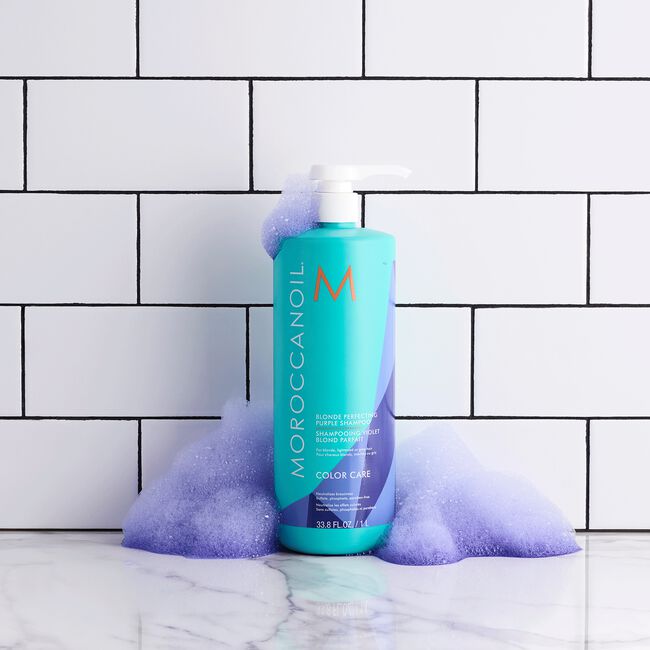 Blonde Perfecting Purple Shampoo - Moroccanoil | CosmoProf
